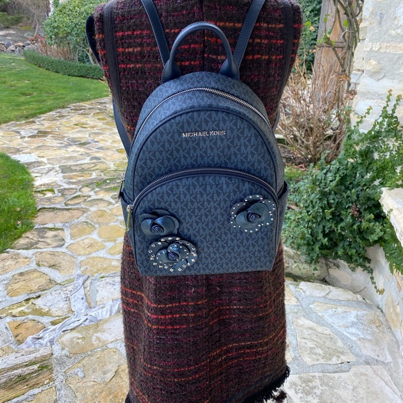 NWT Michael Kors md abbey signature backpack main image 4